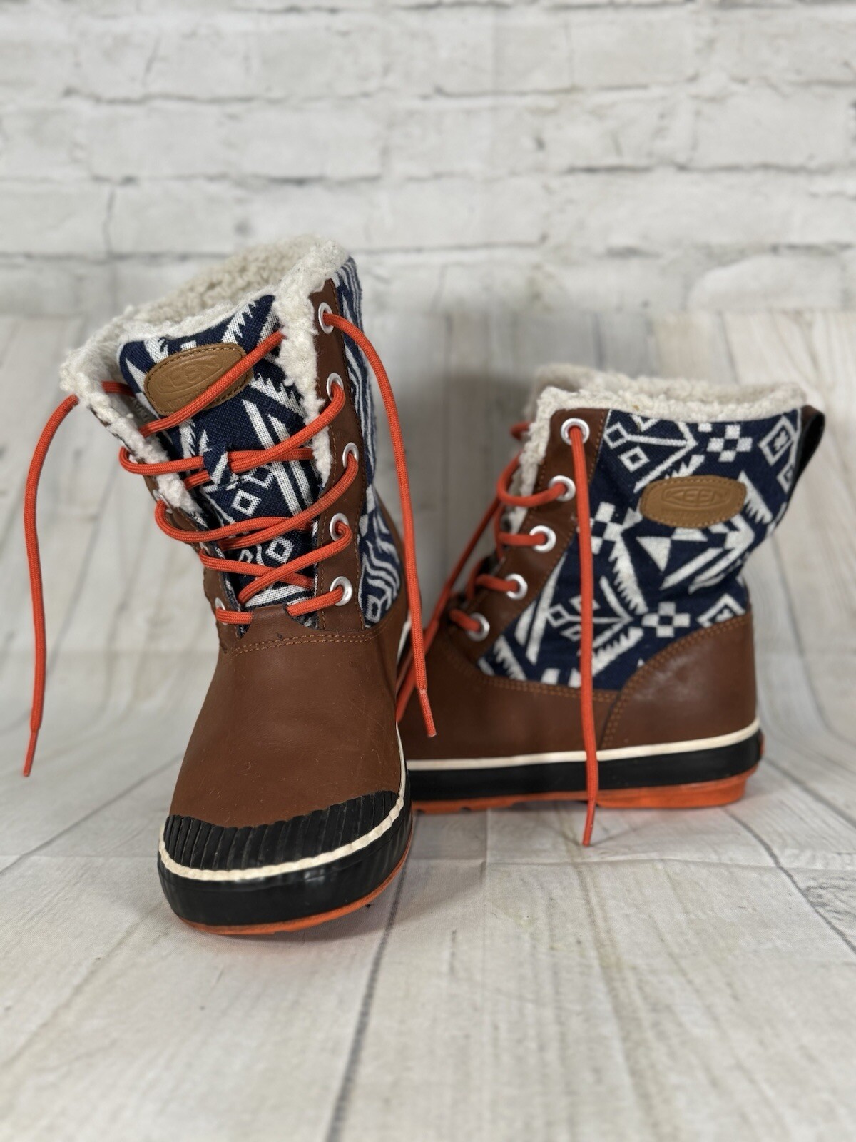 Keen Elsa Donna 7 Stivaletti Impermeabili Foderati Sherpa 100 Grammi Isolamento Azteco