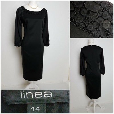 flattering black dress