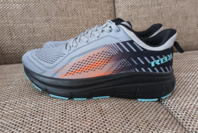 * Reebok RBX Athletic Dunkelgrau & schwarze Knit-Sneaker Gr.  42 NEU Sommer leic