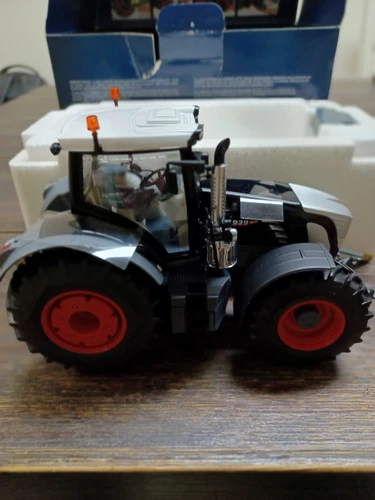 Wiking Fendt 939  Black Beauty Sondermodell Limitiert,1:32,Trecker,Siku,Britains