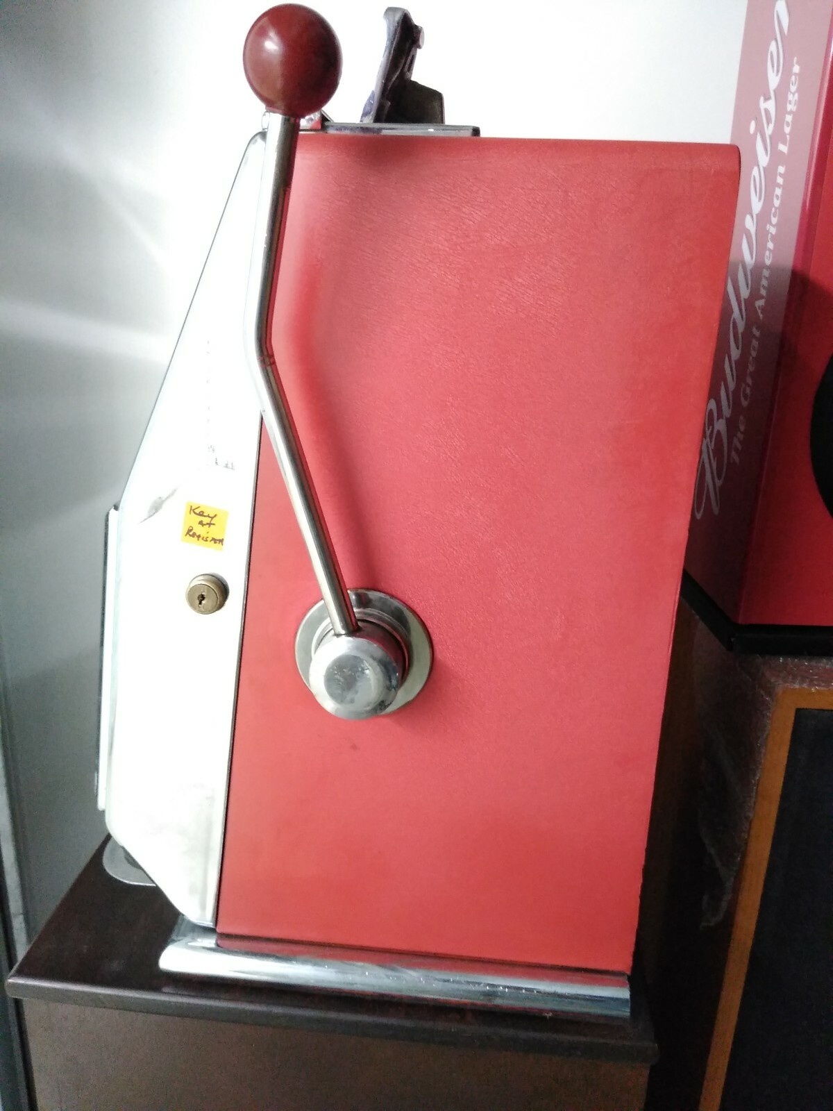 Harvey's Wagon Wheel 5 Cent Slot Machine With Stand Vintage Has Issues