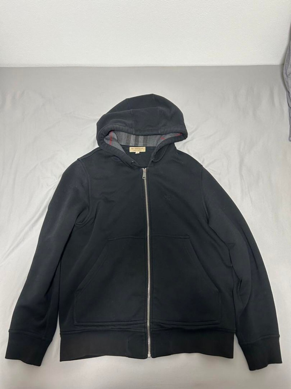 Burberry Hoodie Men's Fashion from Japan