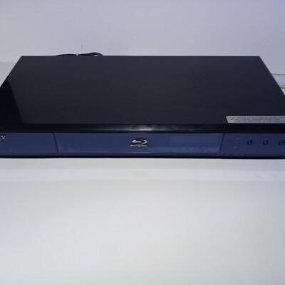 Sony BDP-S550 Blu-Ray Disc/DVD 1080p Player AVCHD HDMI