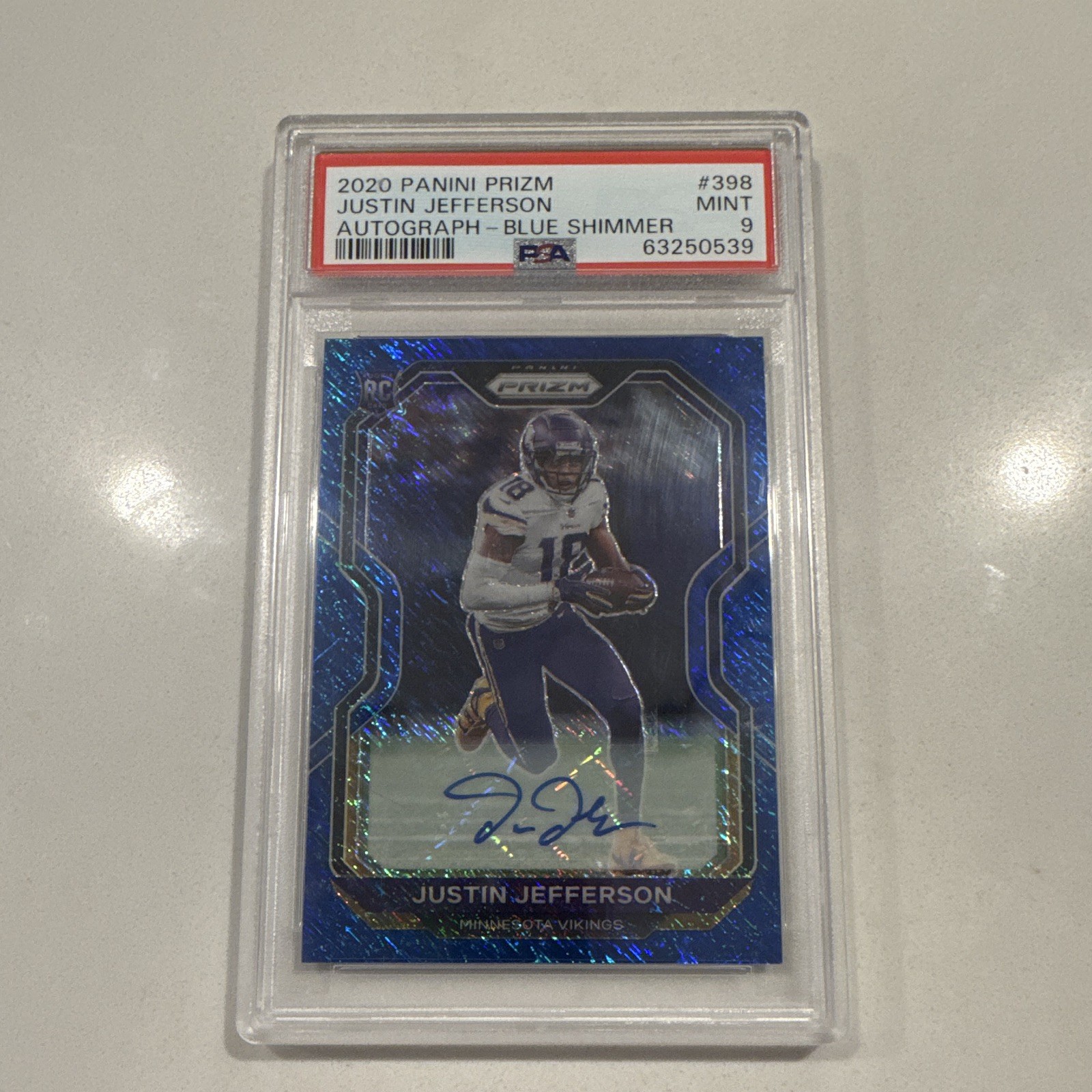 2020 Panini Prizm Justin Jefferson #398 Blue Shimmer Auto /25 PSA 9 Vikings