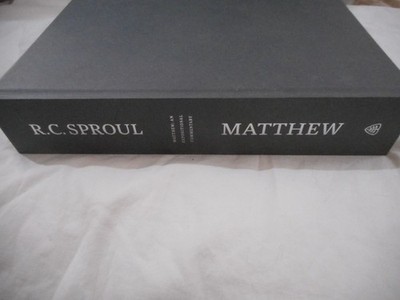 Hardcover Matthew: An Expositional Commentary, Sproul, R.C., Excellent Book