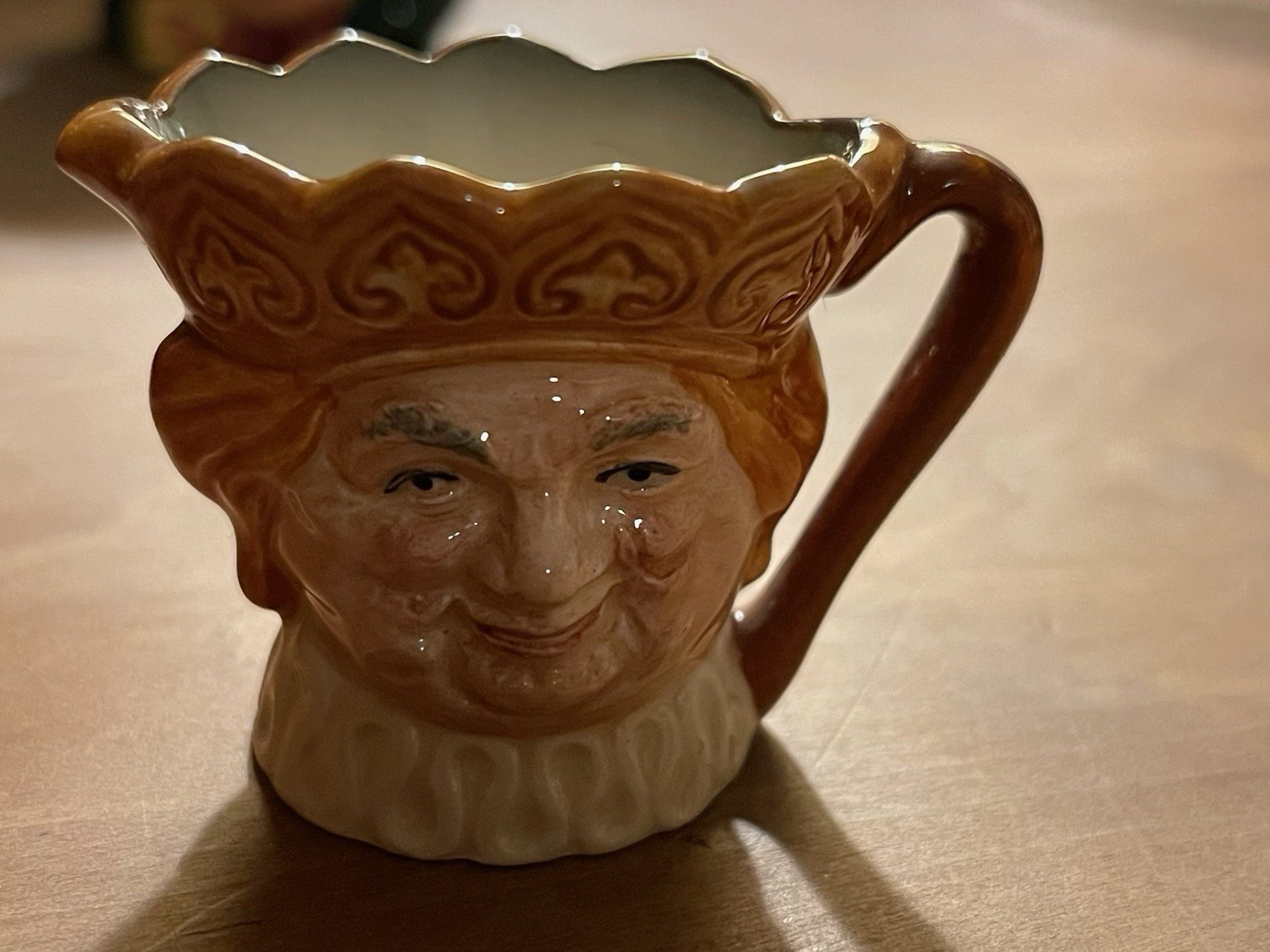 EARLY ROYAL DOULTON OLD KING COLE SMALL CHARACTER JUG