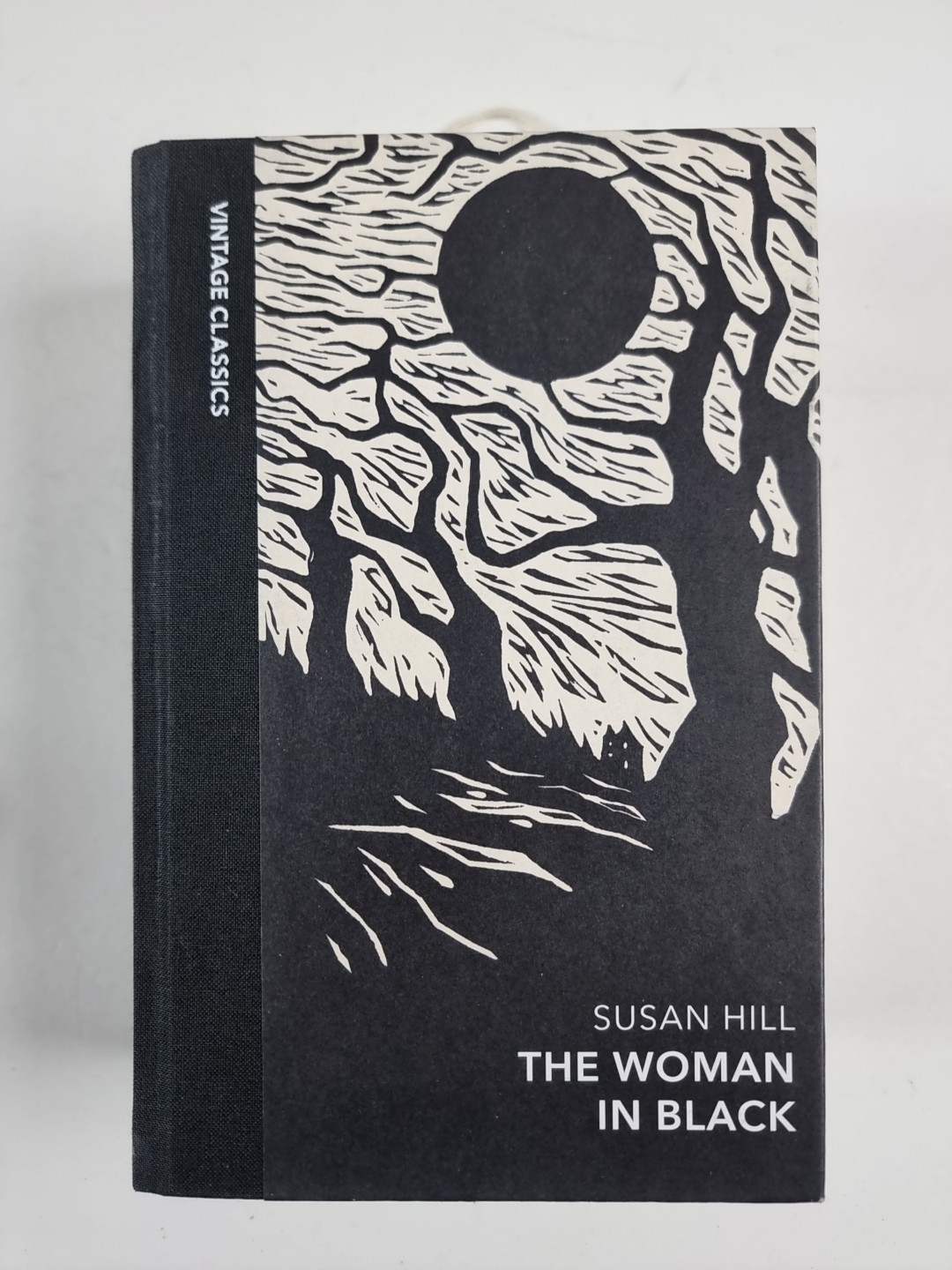 The Woman in Black and Other Ghost Stories 9781784878368 - Free Tracked Delivery
