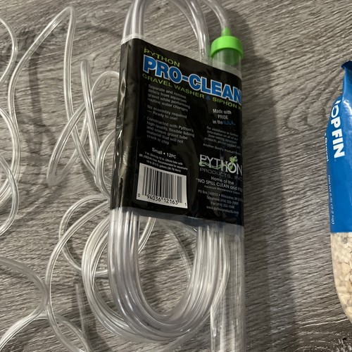Fish Tank Starter ( Gravel, Washer, Cartridges) - Picture 4 of 4
