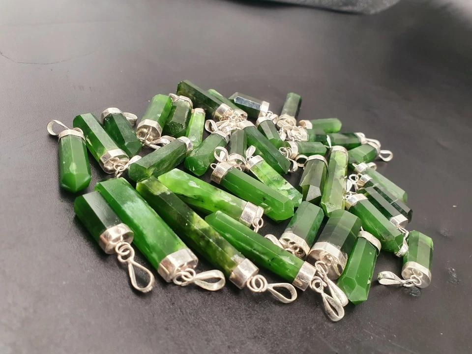 Nefrite Giada Rimorchio a Punta / Perno IN Argento Pietre Naturali Preziosa - Immagine 4 di 4