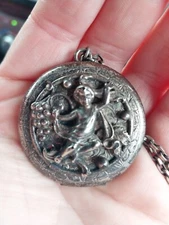 Vintage FHS Co Made in USA Angel Locket
