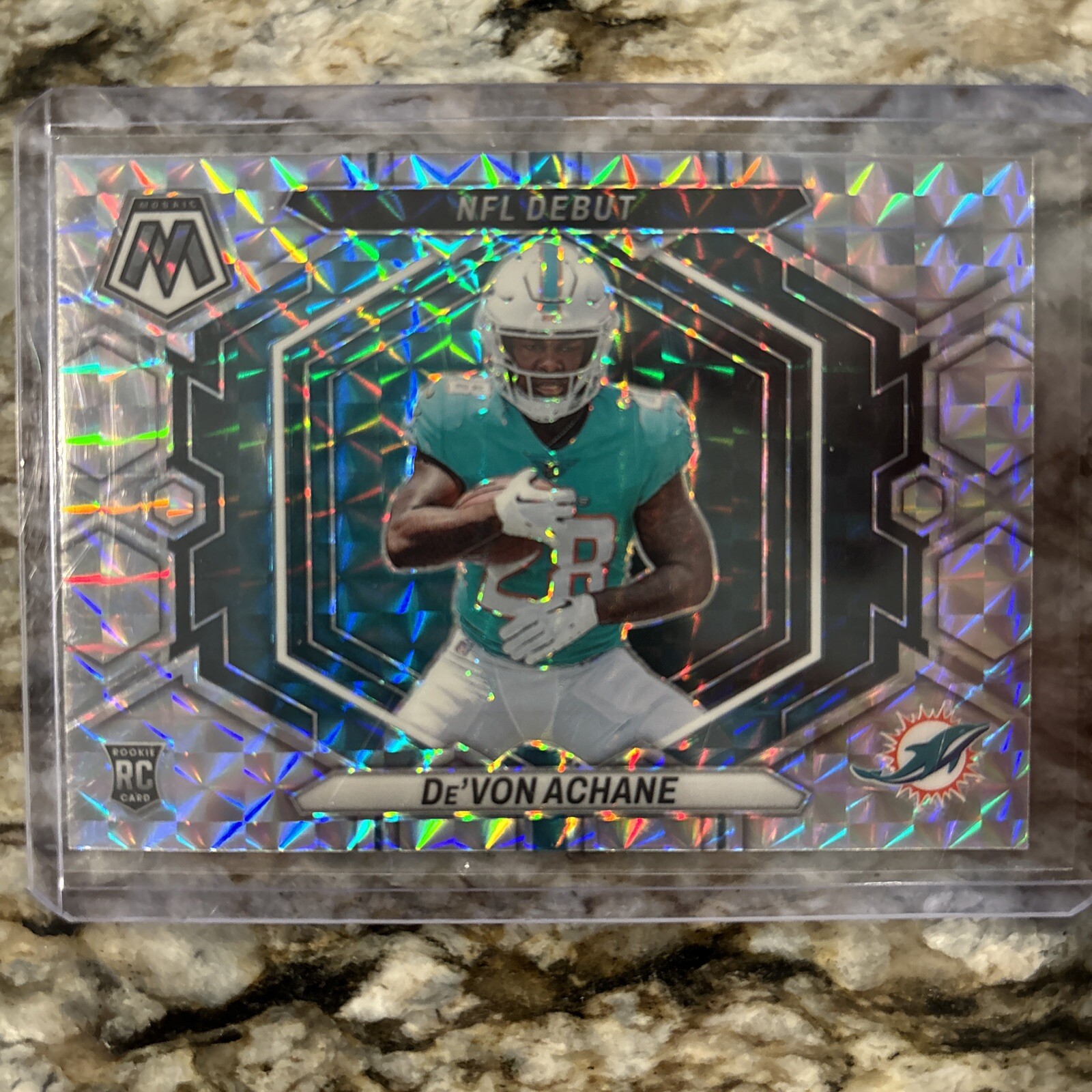 2023 Panini Mosaic Devon Achane Rookie Debut Silver Mosaic Prizm RC Dolphins