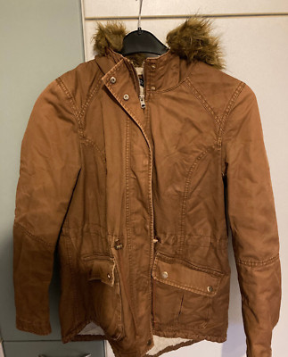 DIVIDED by H&M: braune Winter-Jacke, lange Form, mit Teddyfell u. Kapuze Gr. 38