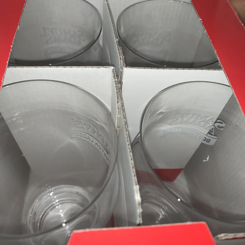 Nuevo Juego de 4 vasos de cerveza de pinta de Boston Lager de cuatro Samuel Adams Foto 2 de 3