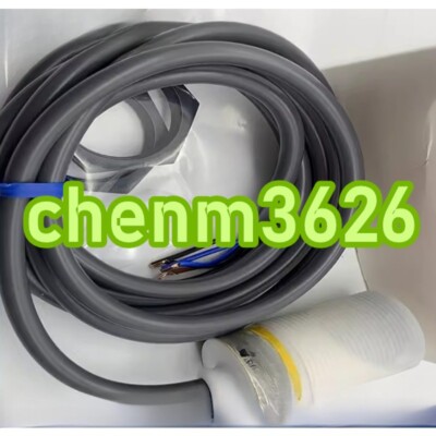 1PCS NEW E2F-X10E1 sensor #MX