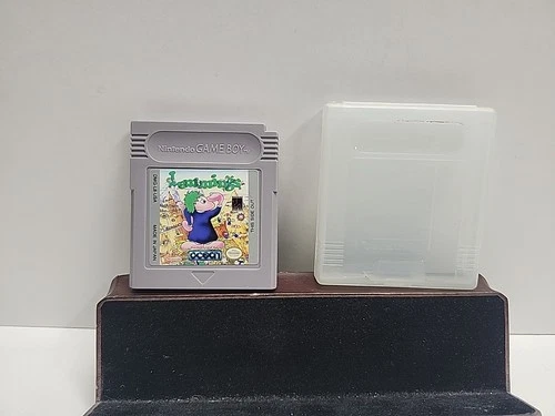 Nintendo Game Boy Game "Lemmings" With Nintendo Clam Shell Hard Case