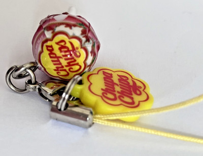 Chupa Chups Mini Lutscher Erdbeere Schlüsselanhänger Taschenanhänger 3,5 cm