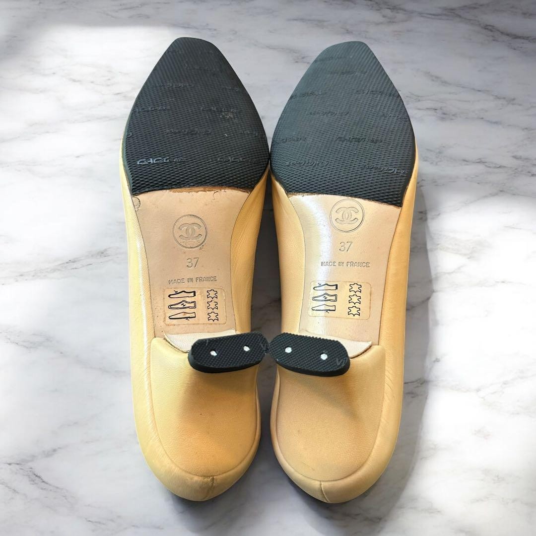 Rare Chanel Mini Coco Mark Pumps Beige Size EU37/US7 Elegant Designer Heels thumbnail 7