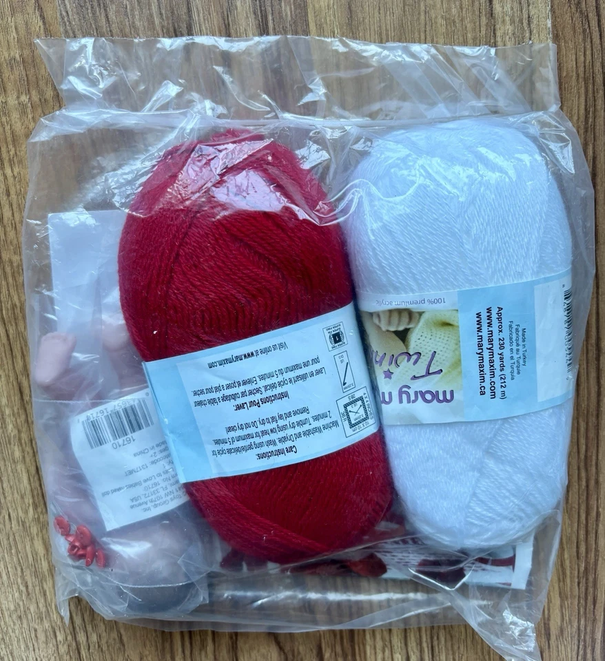 MARY MAXIM Lovable Baby Ensemble + 5" Doll KIT No. 97431N - Image 2 of 2