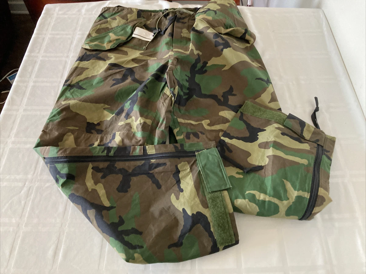 Camo trousers hotsell ebay