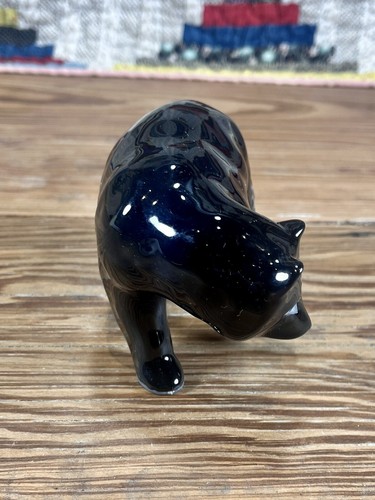 Native American San Juan Pueblo Black on Black Pottery/Ceramic Bear - Signed - Picture 4 of 11