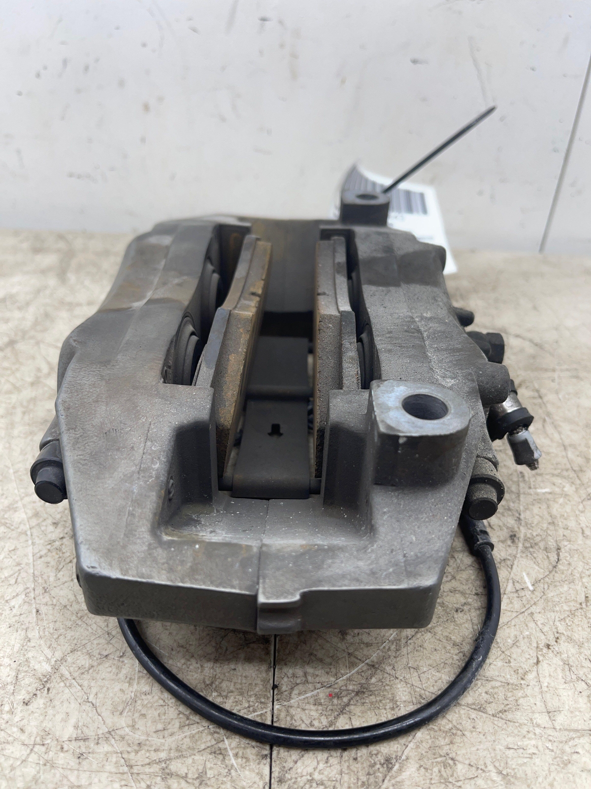 2020-2023 MCLAREN GT FRONT LEFT BRAKE CALIPER GREY OEM 2021 2022