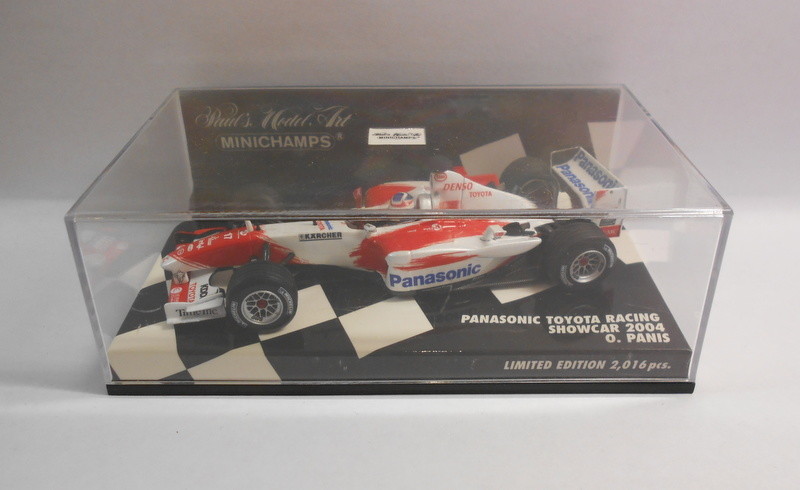 MINICHAMPS F1 1/43 Scale - 400 040087 PANASONIC TOYOTA