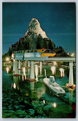 9 vintage DISNEYLAND postcards PIGS & WOLF OMNIBUS SUBMARINE TROLLEY ENTRANCE