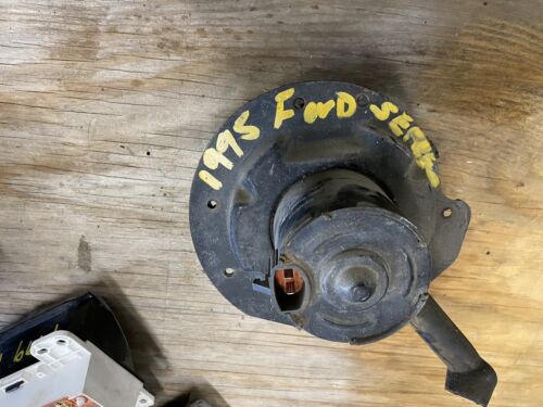 95 FORD F SERIES BLOWER MOTOR TESTED GOOD SEE PICS - Picture 1 of 2