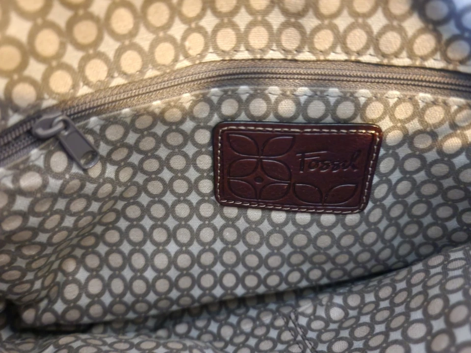  FOSSIL SHOULDER BAG MERLOT VG CONDITION VINTAGE  - Image 3 of 4