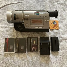 READ DESCRIPTION Sony Handycam CCD-TR517 Video 8mm Camcorder Video8 with Battery