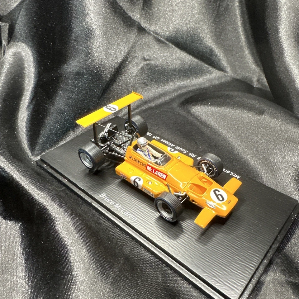 SPARK 1/43 S3125 Bruce McLaren M7B Ford-Cosworth #6 6th South African GP 1969 - Image 3 of 4