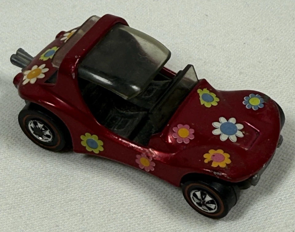 Vintage 1969 Hot Wheels Redline Sand Crab Red With Black Interior - Image 3 of 4