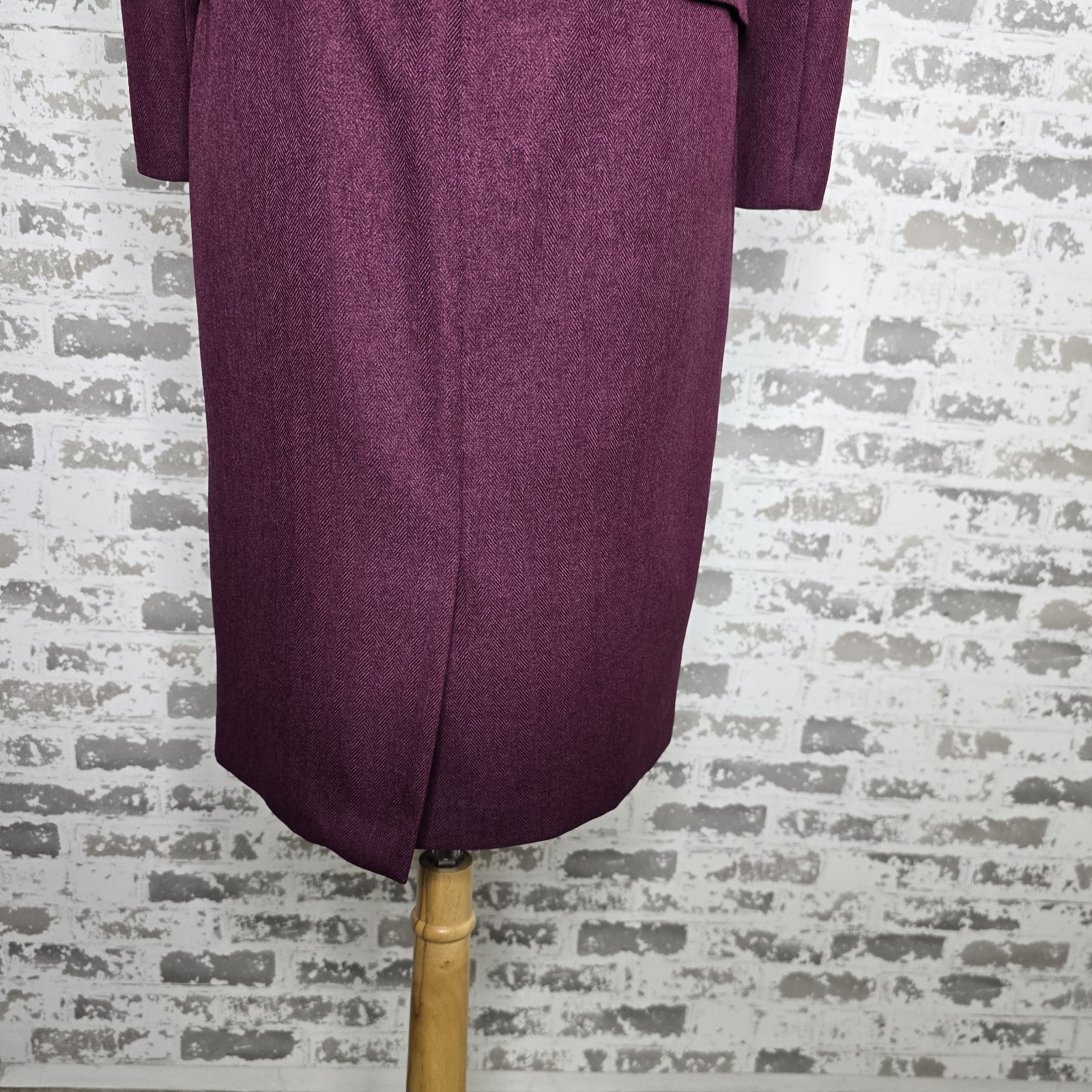 Le Suit 2 Piece Skirt Set Women 6 Burgundy Herringbone Career Business Work Wear