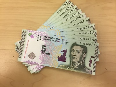 LOT ARGENTINA BANKNOTE P.359 5 PESOS (2015) PREFIX A,  LOT OF 10, UNC