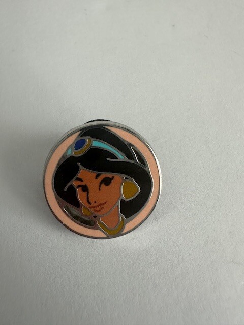 Disney Princess & Villains Micro PALM Pink A La Mode Jasmine Disney Pin (D4)