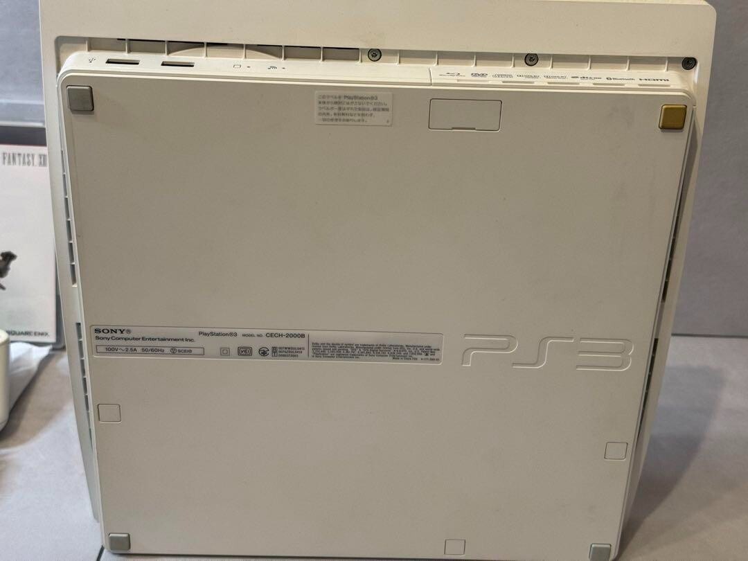 Sony PlayStation 3 Slimline Final Fantasy XIII Lightning Sony PlayStation 3 Slimline Final Fantasy XIII Lightning