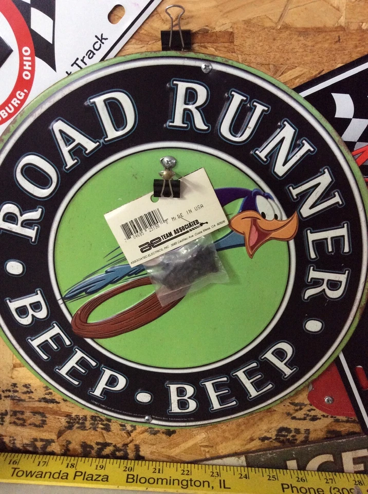 Associated 25190 Socket Head Hex Screw M3x14mm (20) NewInPack 🇺🇸Shipped - Image 2 of 3