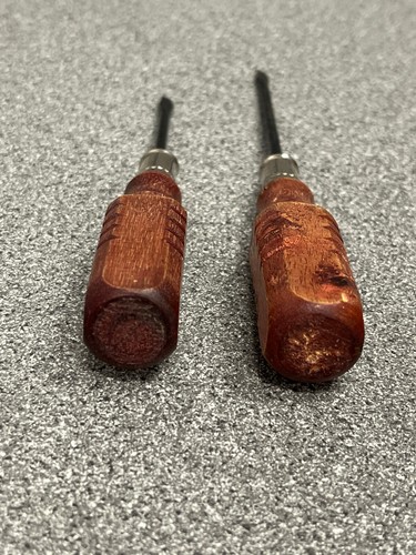 Juego de dos destornilladores de cabeza plana con mango de madera - Imagen 3 de 10