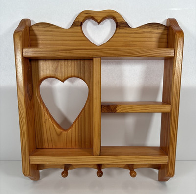 VTG Small Country Wooden Wall Shelf Heart Cutout Decor Knickknacks Display GUC