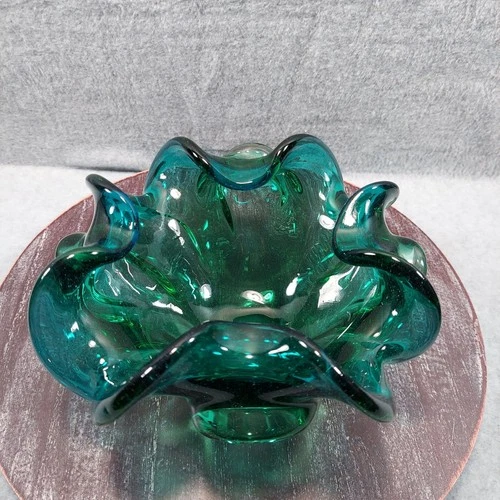 Vintage Murano Style Green Art Glass Bowl With Ruffled Edges And Clear Base Hand