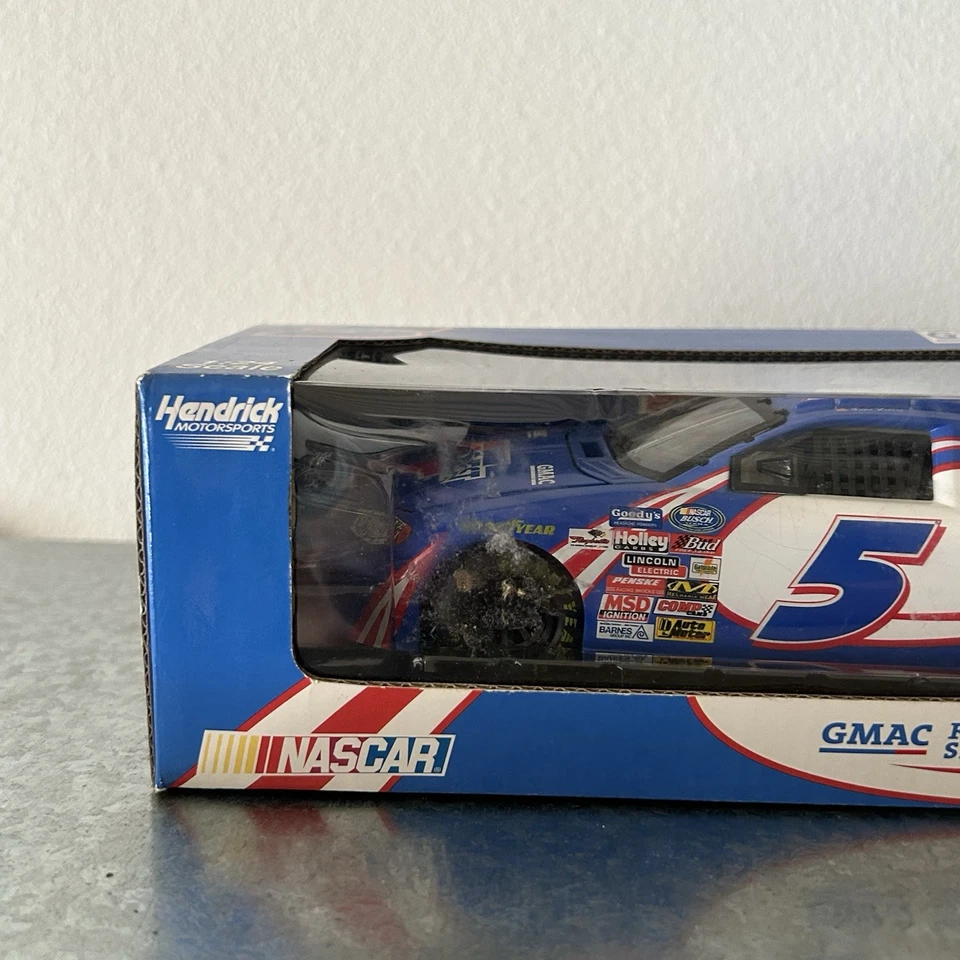 Brian Vickers 1/24 Scale Diecast Nascar #5 2003 Hendrick Motorsports GMAC - Image 2 of 4