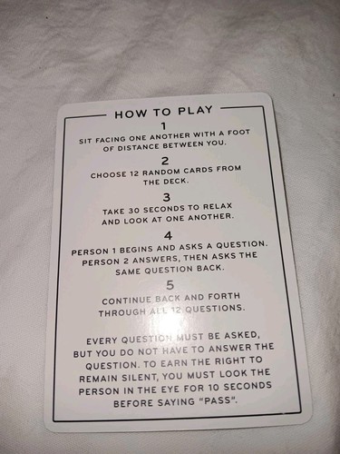 Skin Deep The { } And Couples Edition Long Term Adult Relationship Card Game EUC - Picture 4 of 4