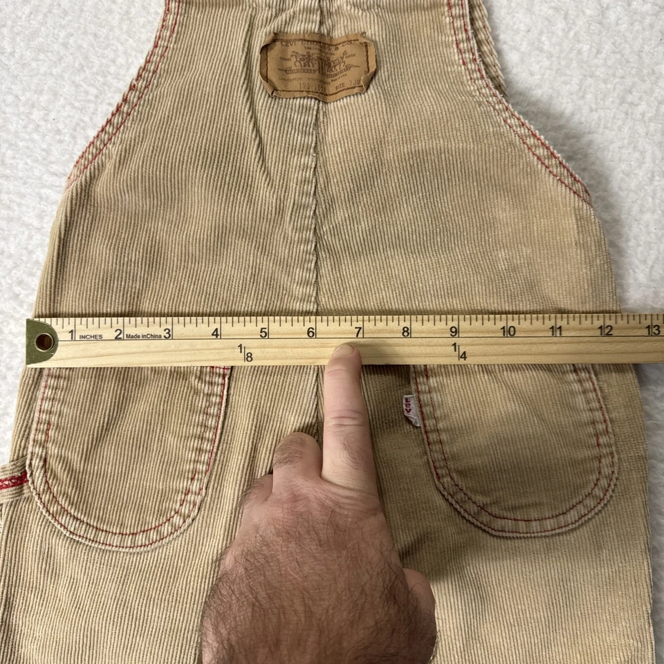Винтажный молодежный комбинезон-комбинезон Levi Strauss Levis Corduroy желтовато-коричневый размер 7 JUV сделано в США - Изображение 4 из 4
