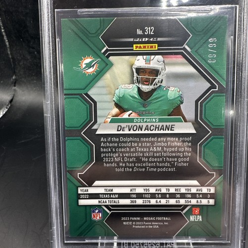 2023 Panini Mosaic Devon Achane Blue /99 Rookie RC BGS 9 W 2 9.5 Subs - Picture 2 of 2