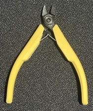 Lindstrom 8140 Diagonal Cutting Nipper - Micro Bevel