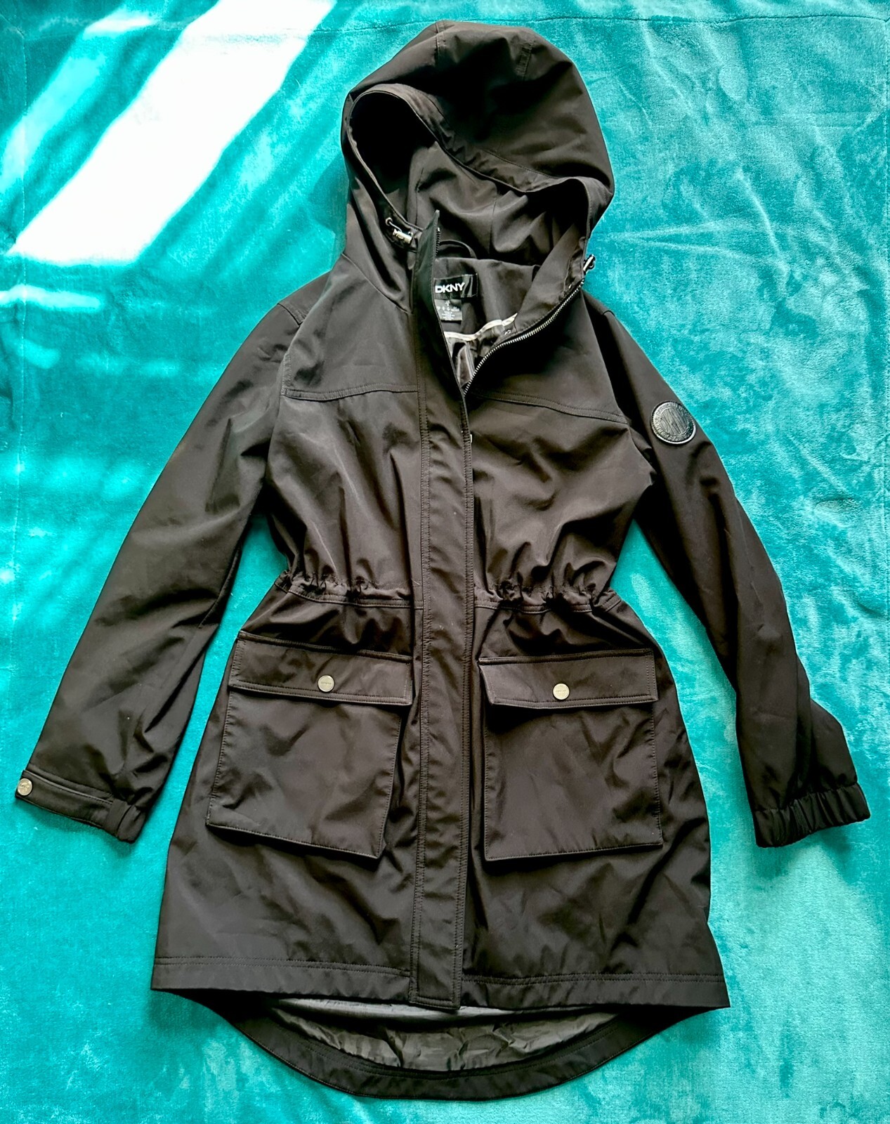 DKNY Vintage Women's Size Small Water Resistant Hooded Parka