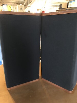 Pair of Vandersteen Audio Bookshelf Speakers Model: VSM