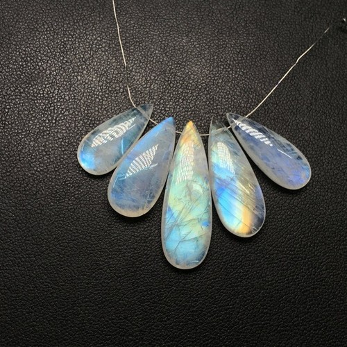 AAAARainbow Moonstone Strand Multi Blue Fire Smooth Shape Pear size 9.5x11-11x33 - Picture 7 of 20