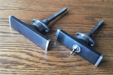 1920s T~SHAPED HANDLES w/KEY vtg antique exterior locking & non locking door
