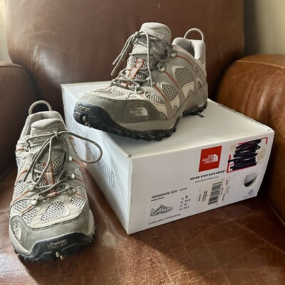 The North Face Hedgehog XCR Goretex Vibram Hiking Trail Shoe Khaki Women Size 9
